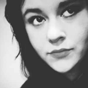 Meet your Posher, Lilly